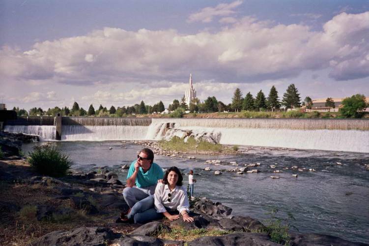 USA_1992-05-27 09-00-00_R06F21